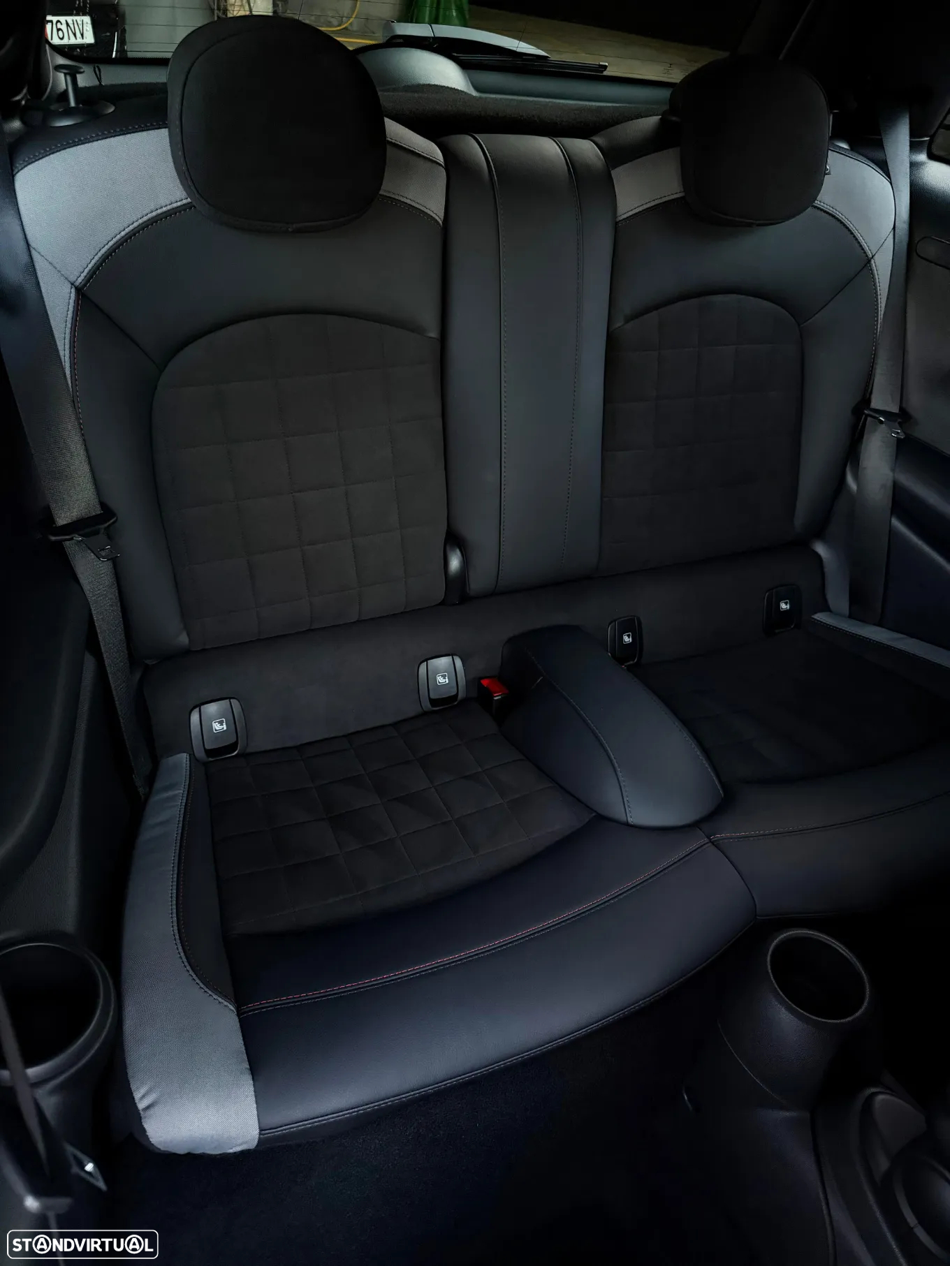 MINI 3 Portas John Cooper Works Plus Auto Desportiva - 6