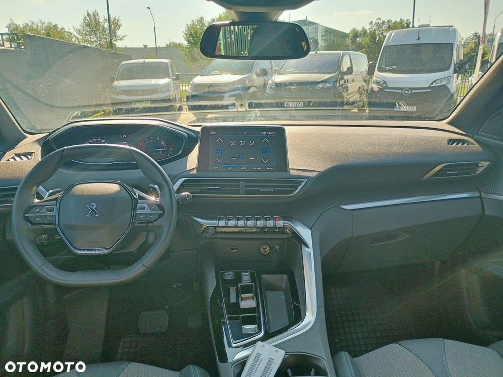 Peugeot 3008 1.2 PureTech Allure Pack S&S EAT8 - 9