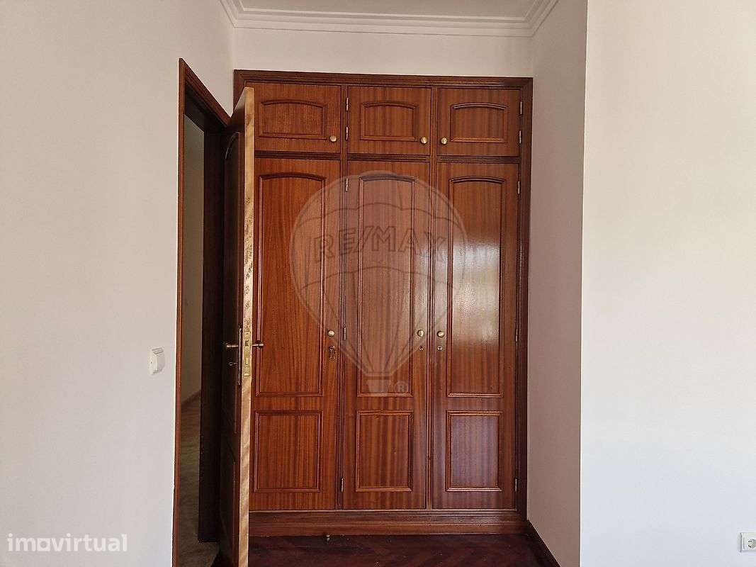 Apartamento T2 para arrendamento - Grande imagem: 4/17