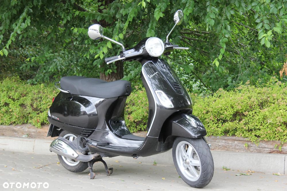 Piaggio Vespa - 23