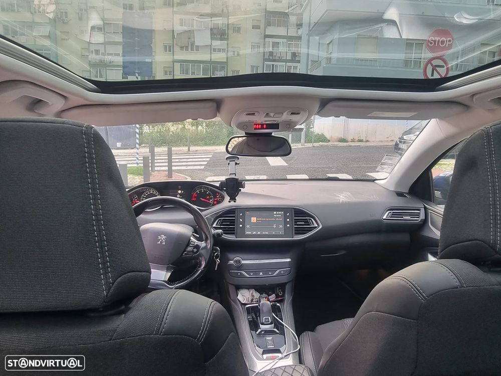 Peugeot 308 BlueHDi FAP 130 EAT6 Stop & Start Active - 12