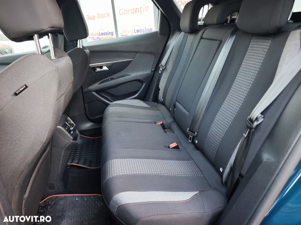 Peugeot 3008 1.2 PureTech 130 EAT8 Active Pack - 5