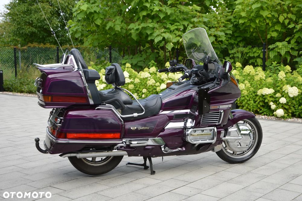 Honda GL - 8