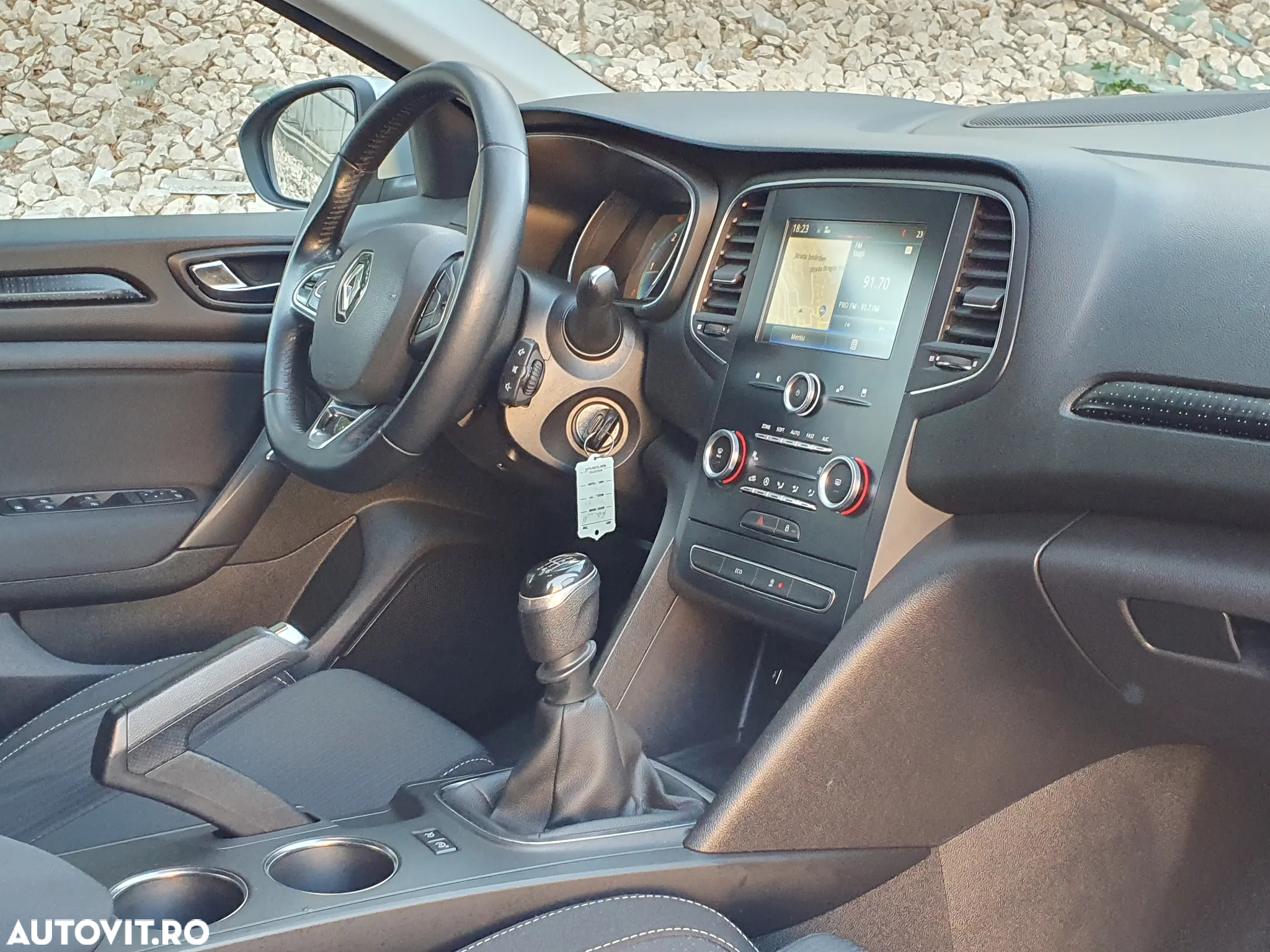 Renault Megane Grandtour ENERGY dCi 110 Start & Stopp Paris Business - 6
