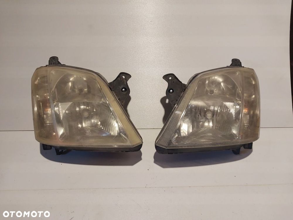 Opel meriva A lampa przednia przód reflektor prawa lewa prawy lewy