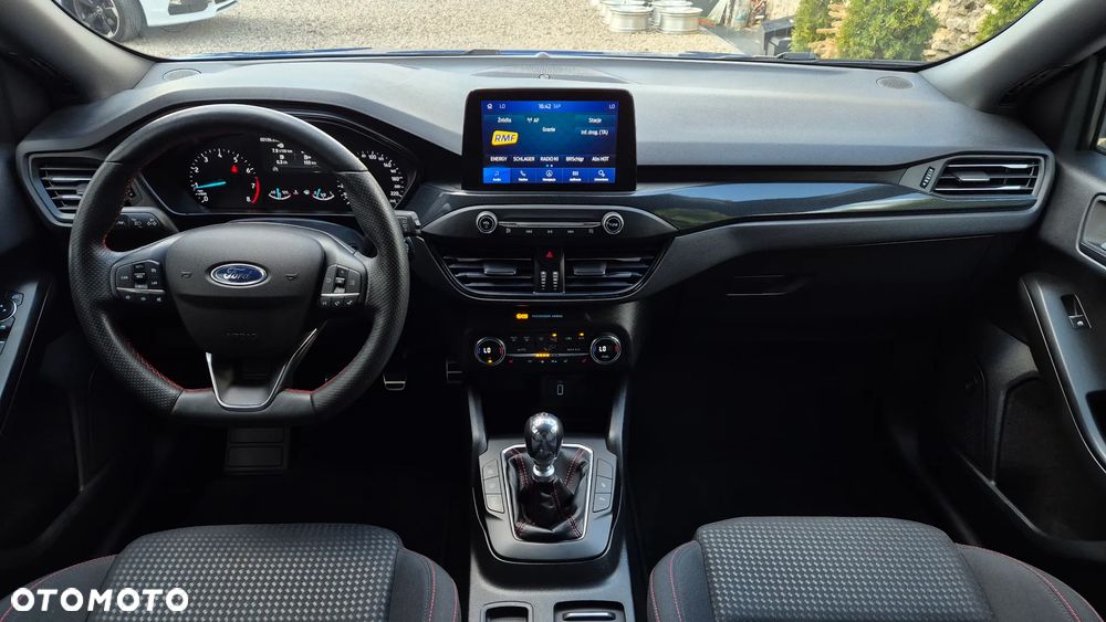 Ford Focus 1.0 EcoBoost Hybrid ST-LINE - 7