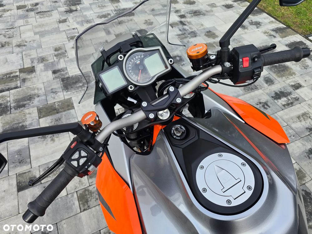 KTM Super Duke - 24