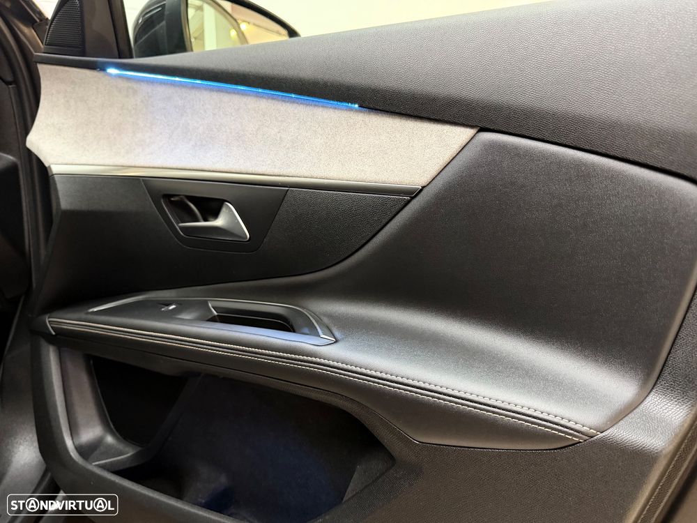 Peugeot 5008 1.5 BlueHDi GT Pack EAT8 - 34