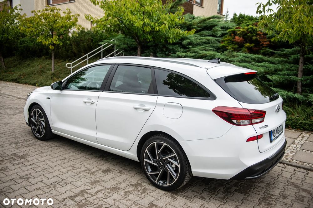 Hyundai i30 1.5 T-GDI 48V-Hybrid N-Line - 4