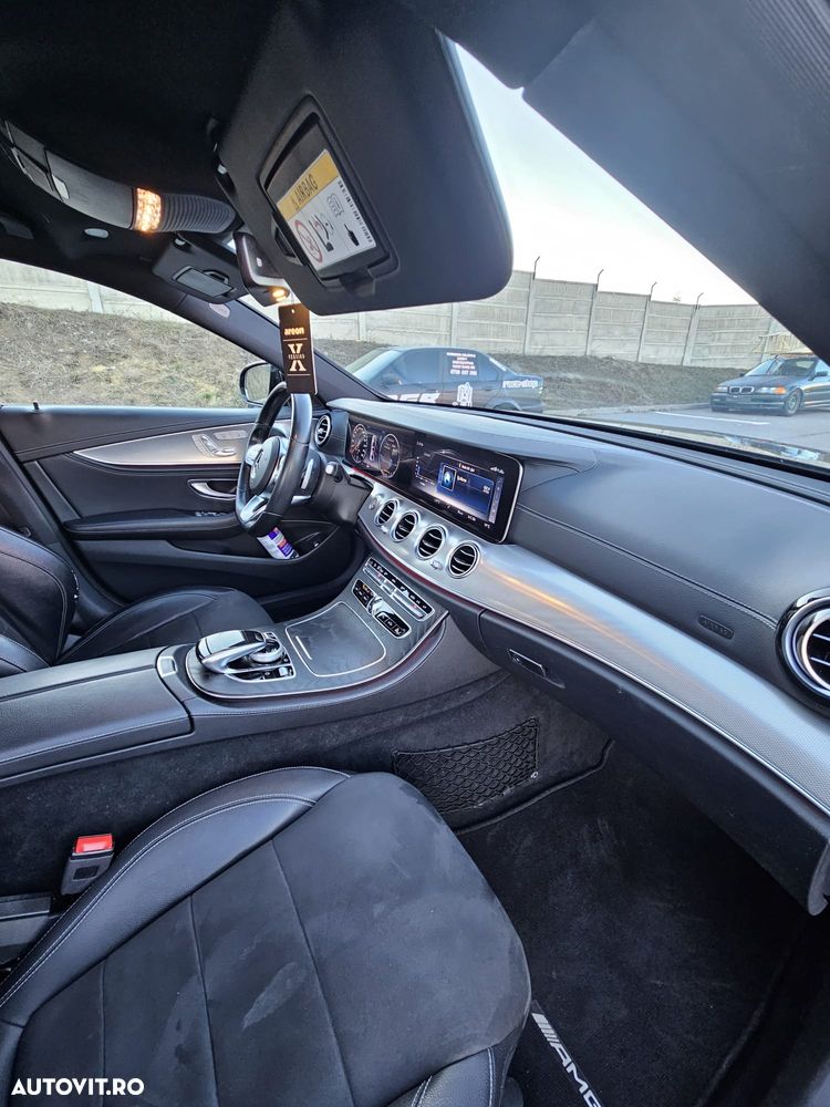 Mercedes-Benz E 220 d 9G-TRONIC AMG Line - 12