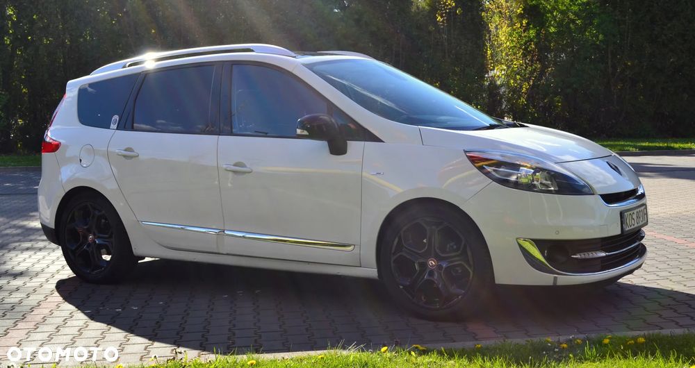 Renault Scenic Energy dCi 130 Start & Stop Bose Edition - 4