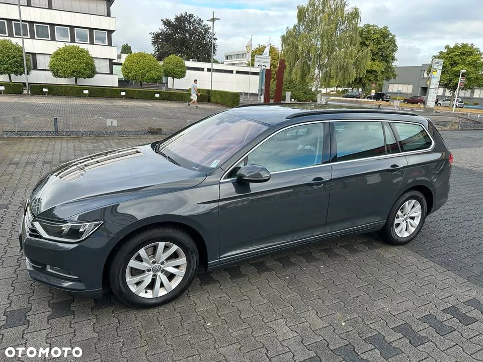 Volkswagen Passat 2.0 TDI BMT Comfortline - 9
