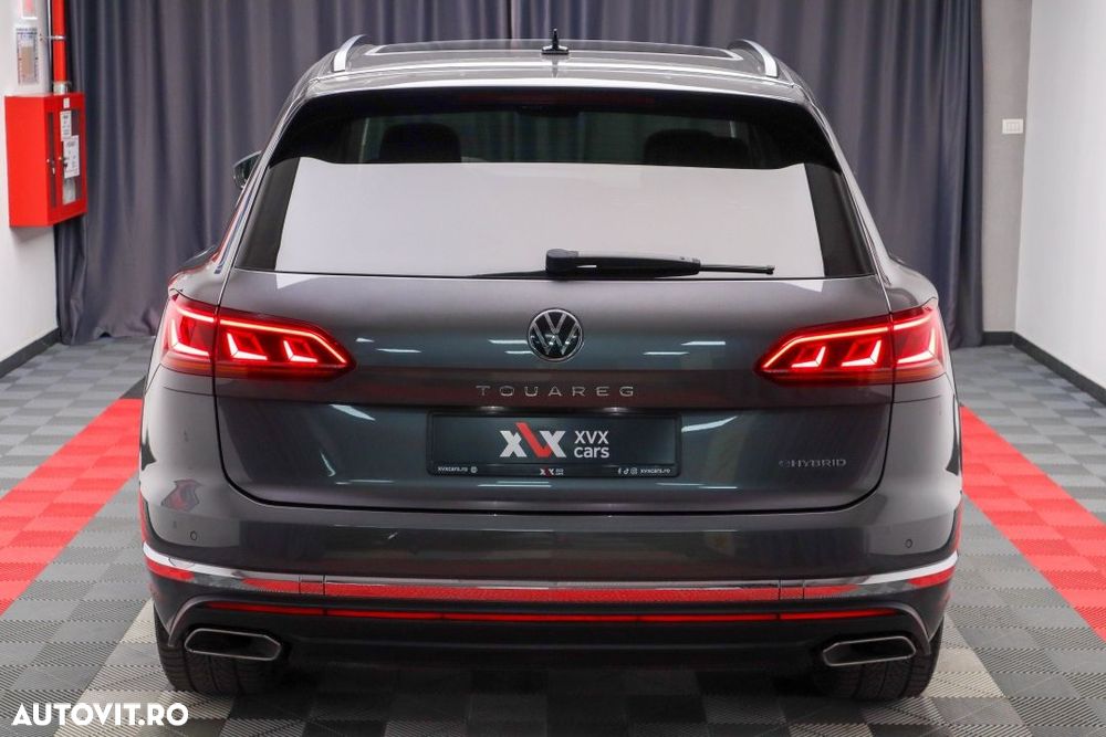 Volkswagen Touareg - 18