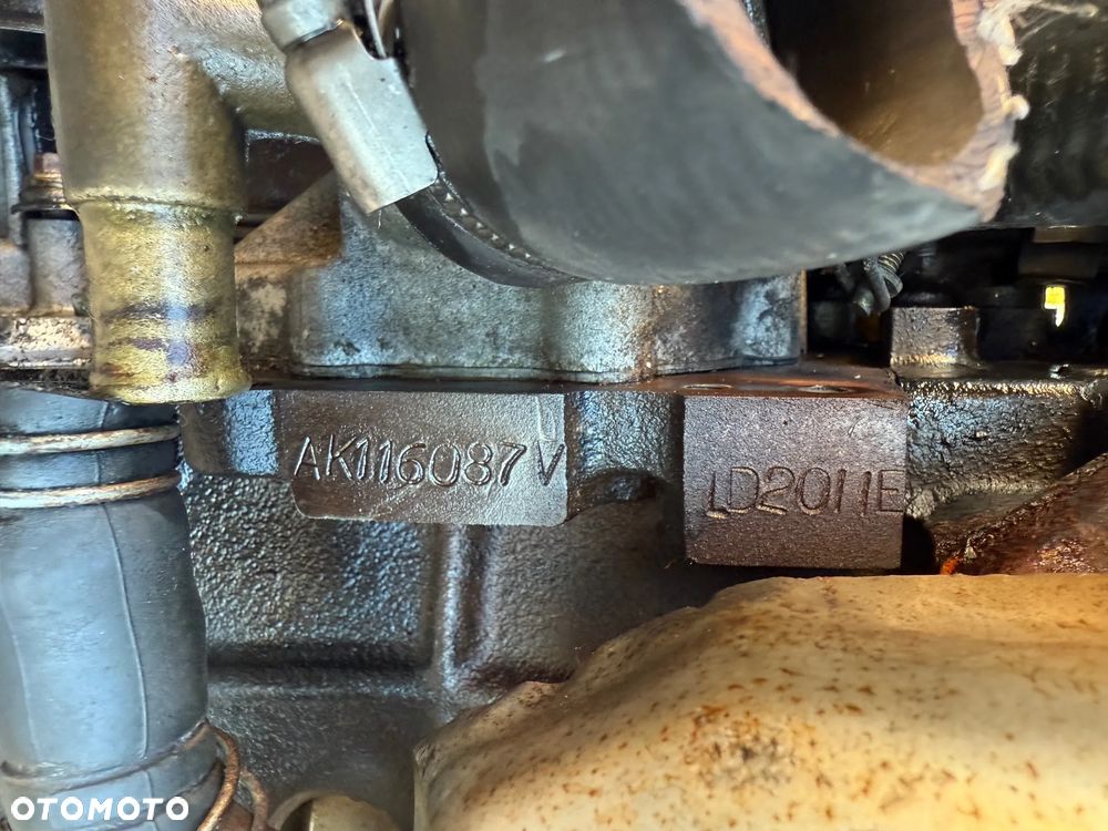 Silnik Nissan Trade Serena Vanette 2.0 diesel LD20 - 2