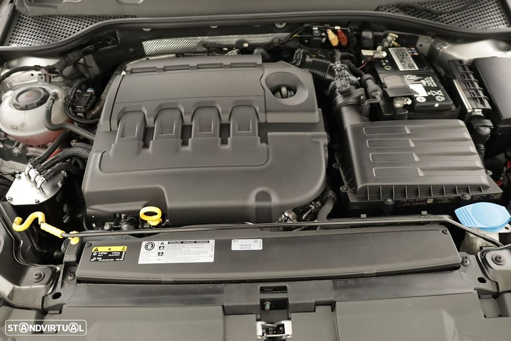 SEAT Leon 1.6 TDI FR S/S - 24