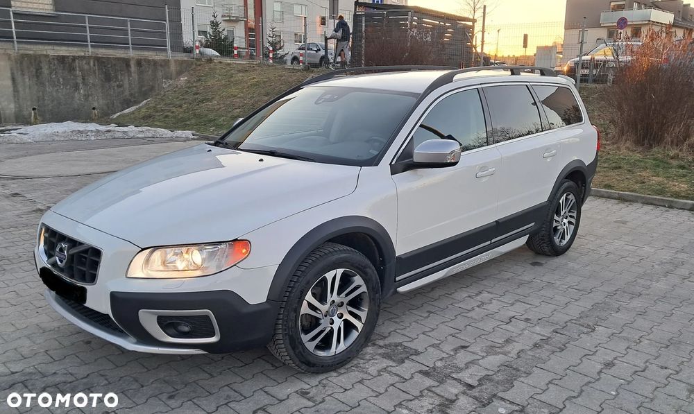 Volvo XC 70 2.4D Momentum - 4