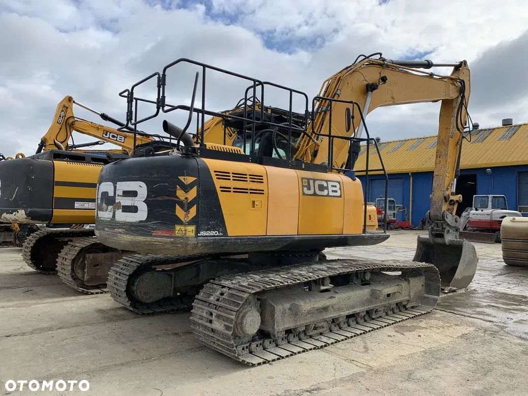 JCB JS220LC - 1