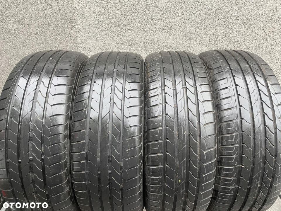 235/60R17 Goodyear EfficientGrip komplet opon lato - 1