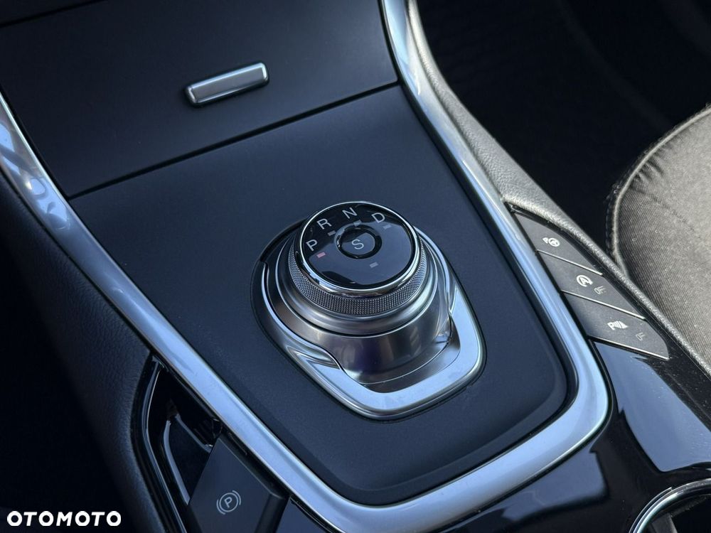 Ford S-Max 2.0 TDCi Titanium PowerShift - 30