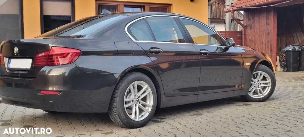 BMW Seria 5 520d xDrive Aut. Luxury Line - 5