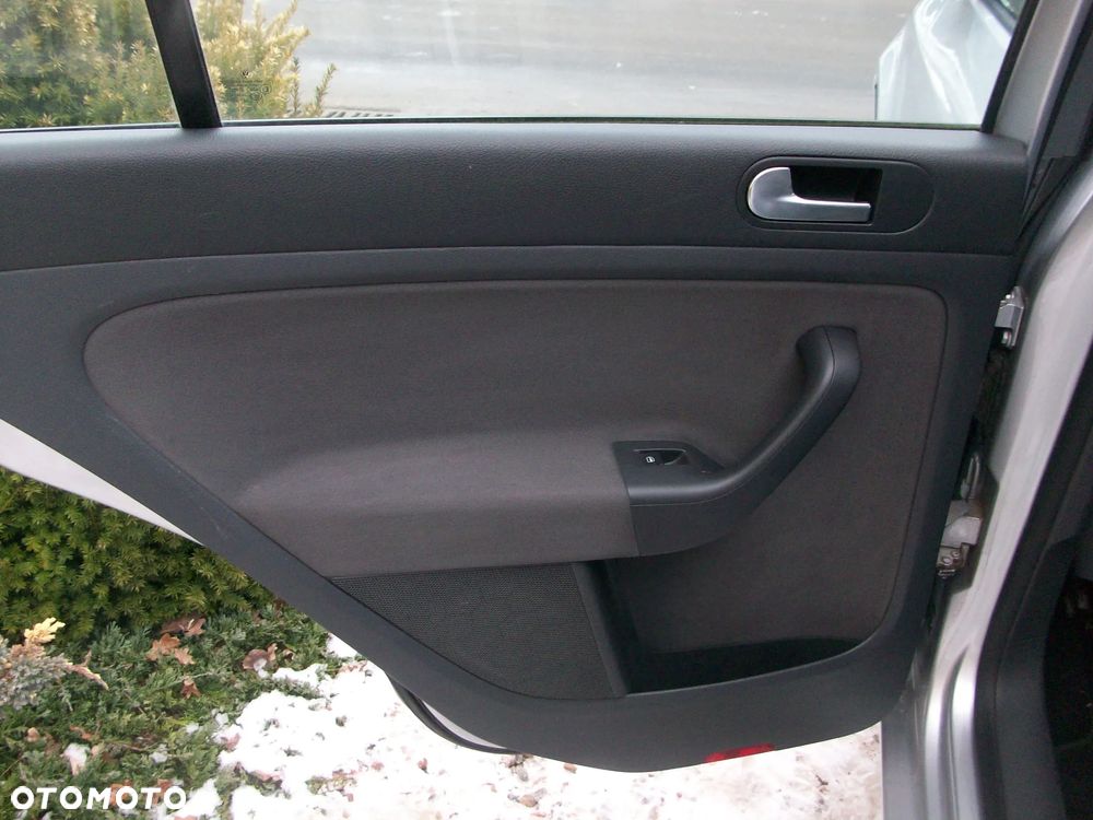 Volkswagen Golf Plus 1.6 United - 10