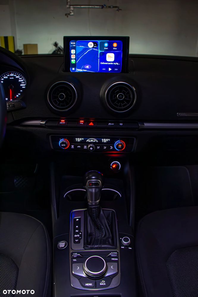 Audi A3 Sportback 35 TFSI S tronic - 28