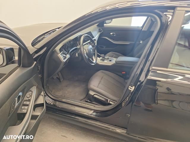 BMW Seria 3 - 10