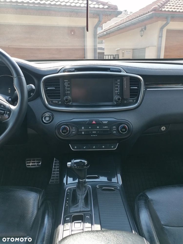 Kia Sorento 2.2 CRDI Business Line Plus - 19