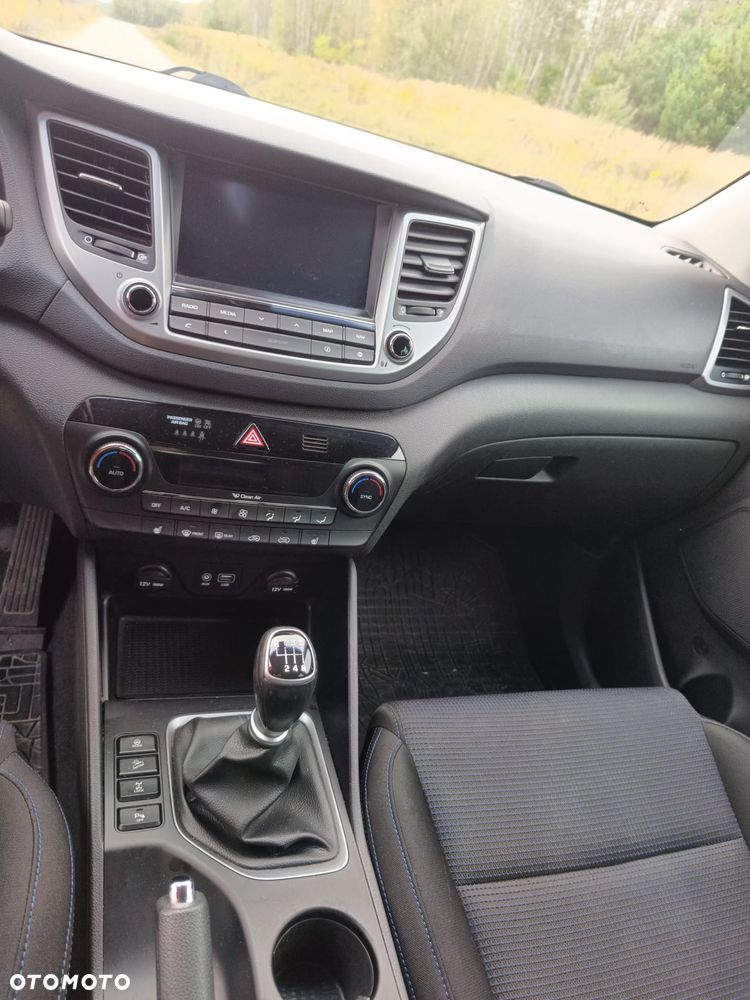 Hyundai Tucson - 16