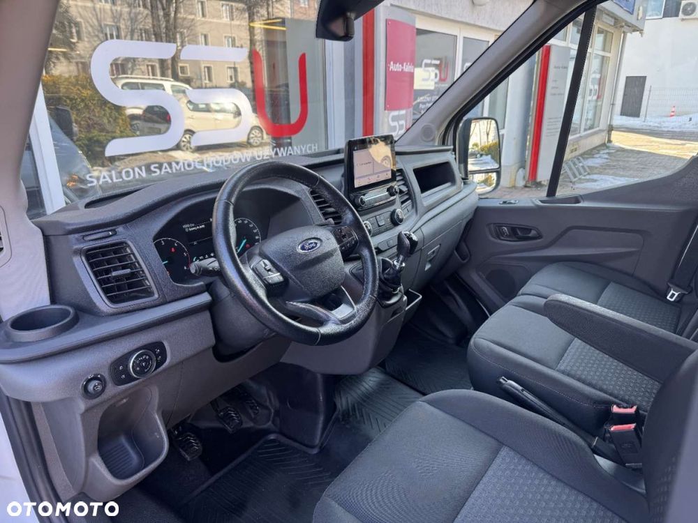 Ford Transit - 13