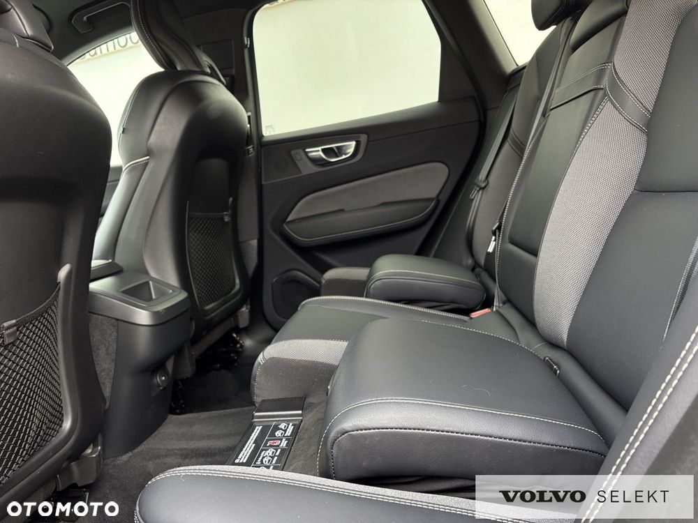 Volvo XC 60 - 23