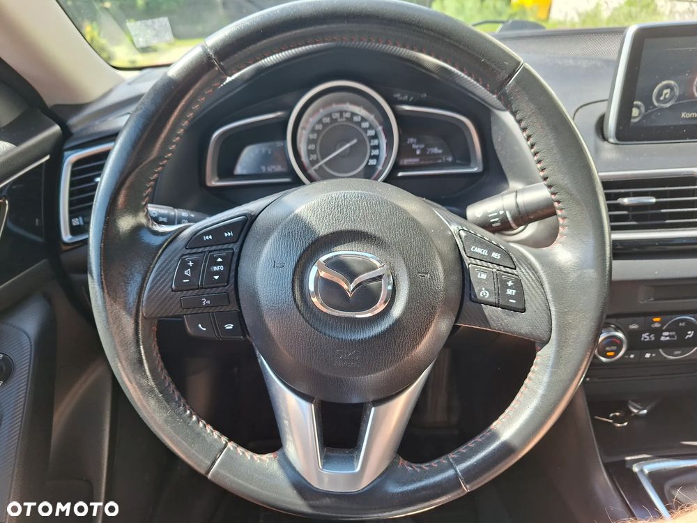 Mazda 3 - 9