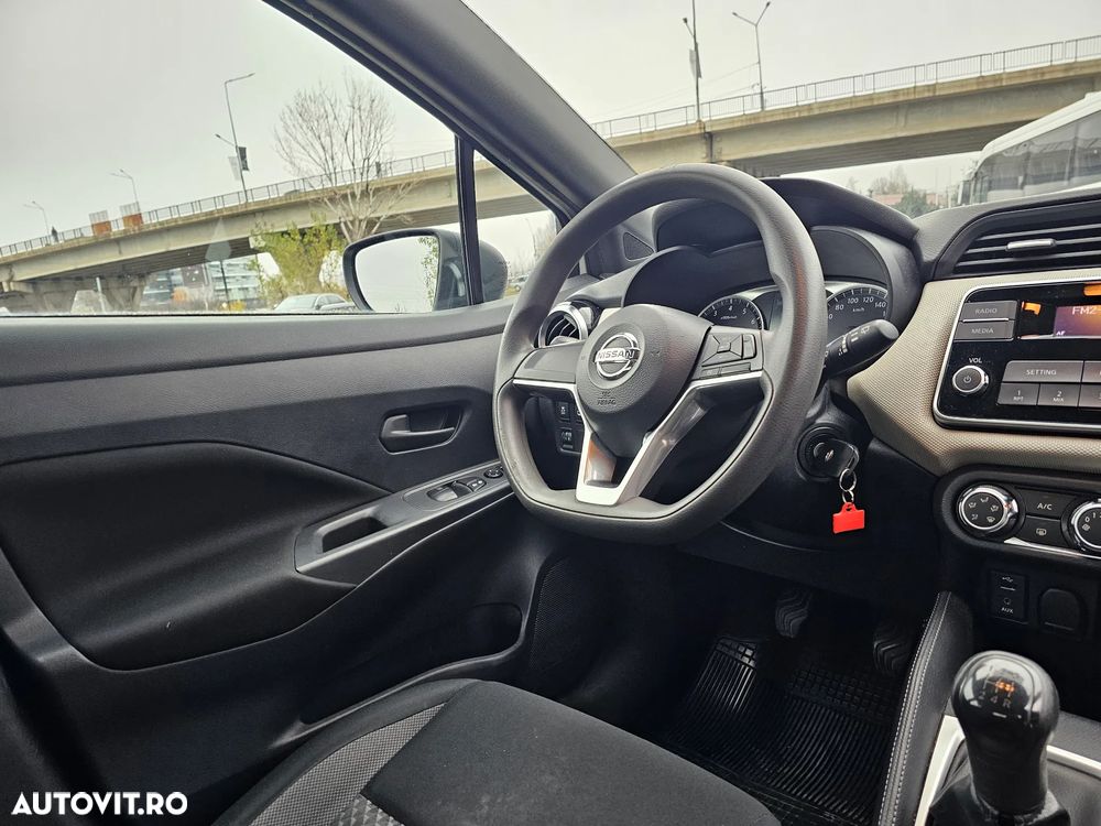 Nissan Micra 1.0L Visia - 21