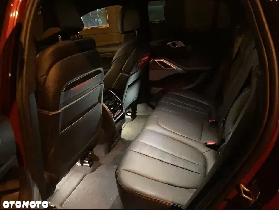 BMW X6 xDrive30d - 27