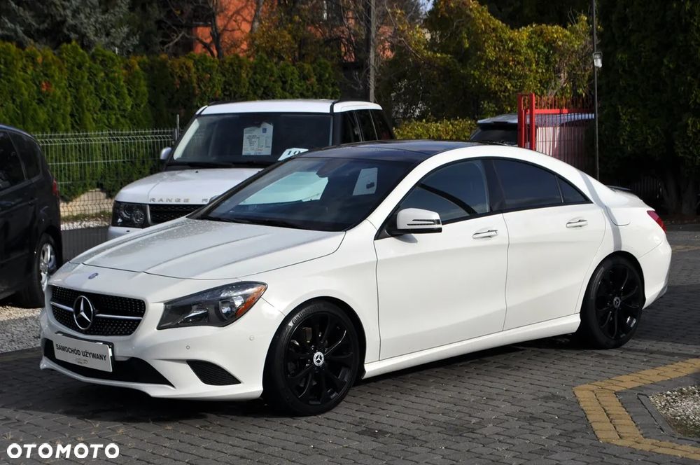 Mercedes-Benz CLA 250 4Matic 7G-DCT AMG Line - 2