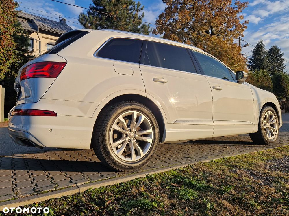 Audi Q7 - 11