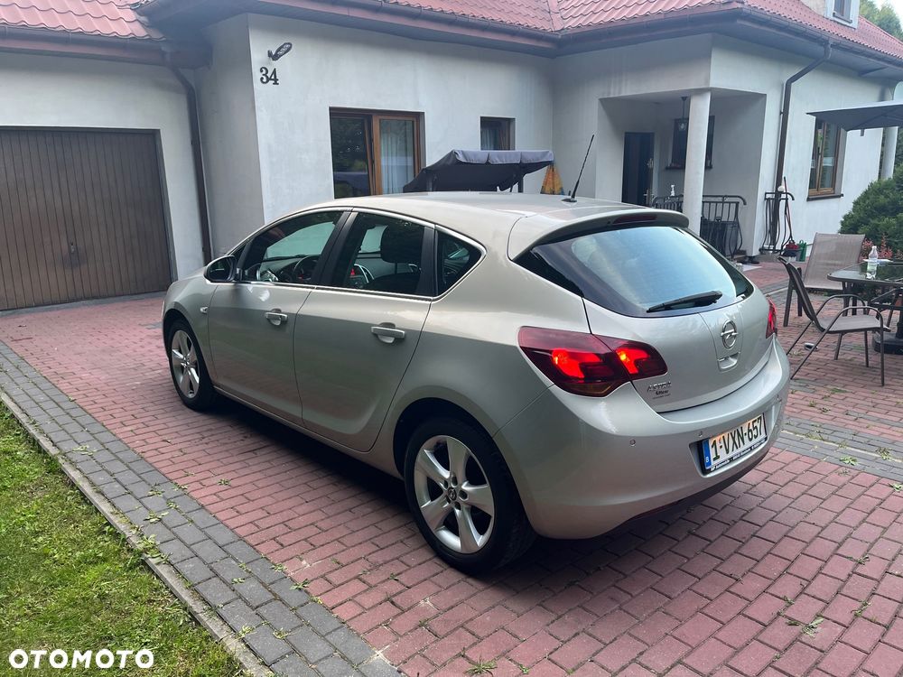 Opel Astra 1.6 Selection - 2