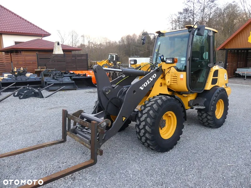Volvo L25F / Z Niemiec / WAGA / Super Stan / - 3