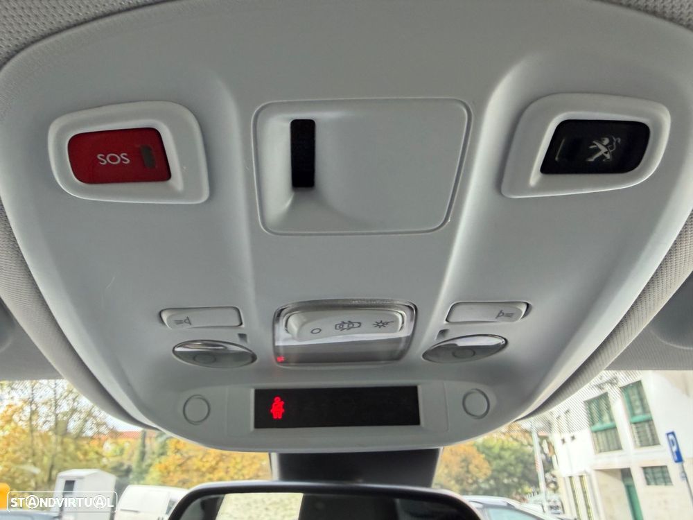 Peugeot 308 SW 1.6 BlueHDi Active - 30