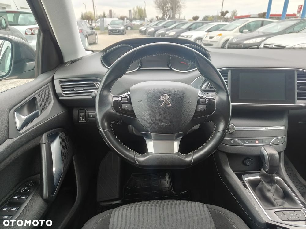 Peugeot 308 - 17