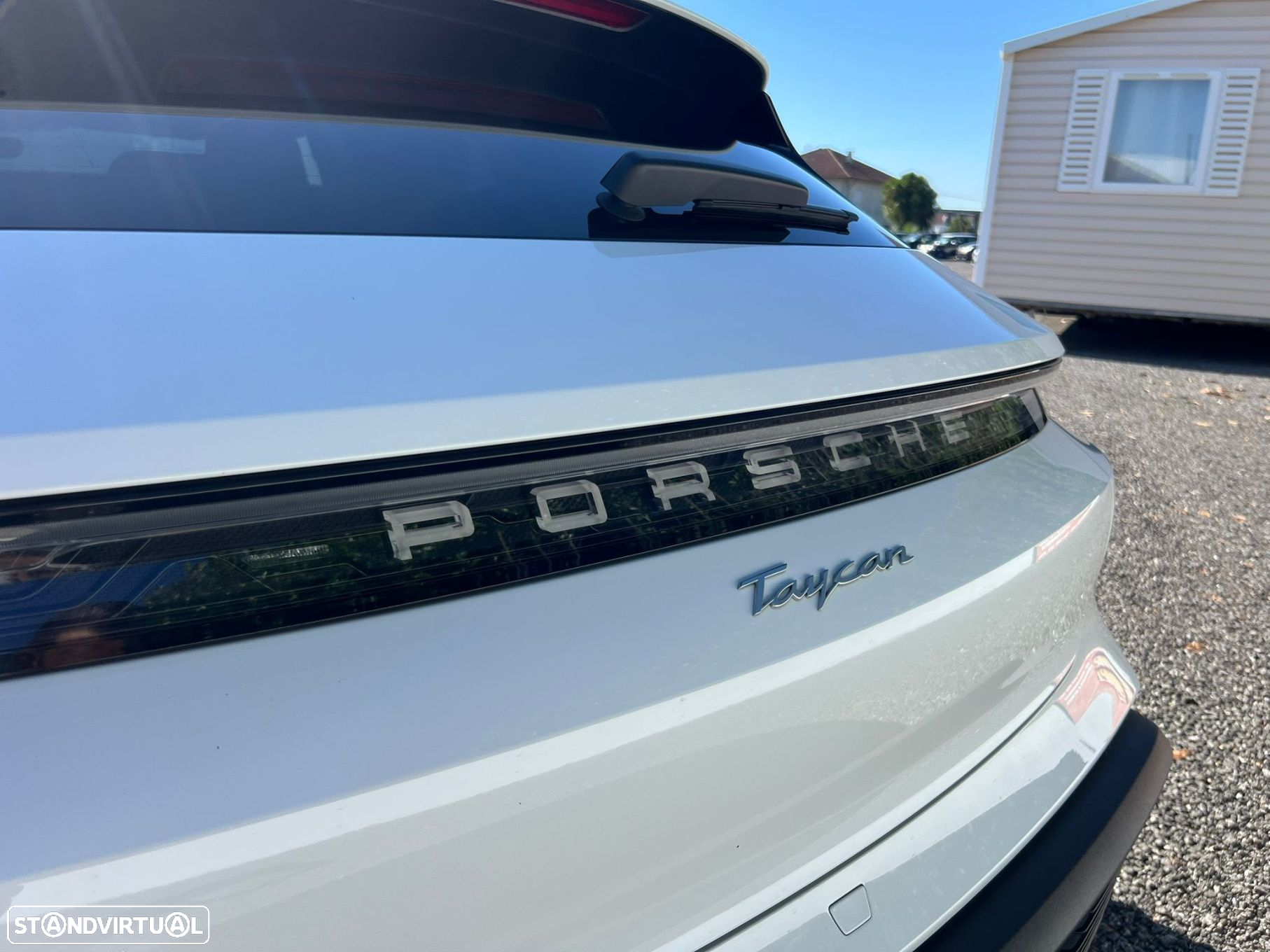 Porsche Taycan Sport Turismo - 28