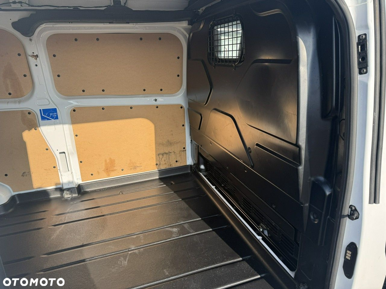 Ford Transit Custom - 10