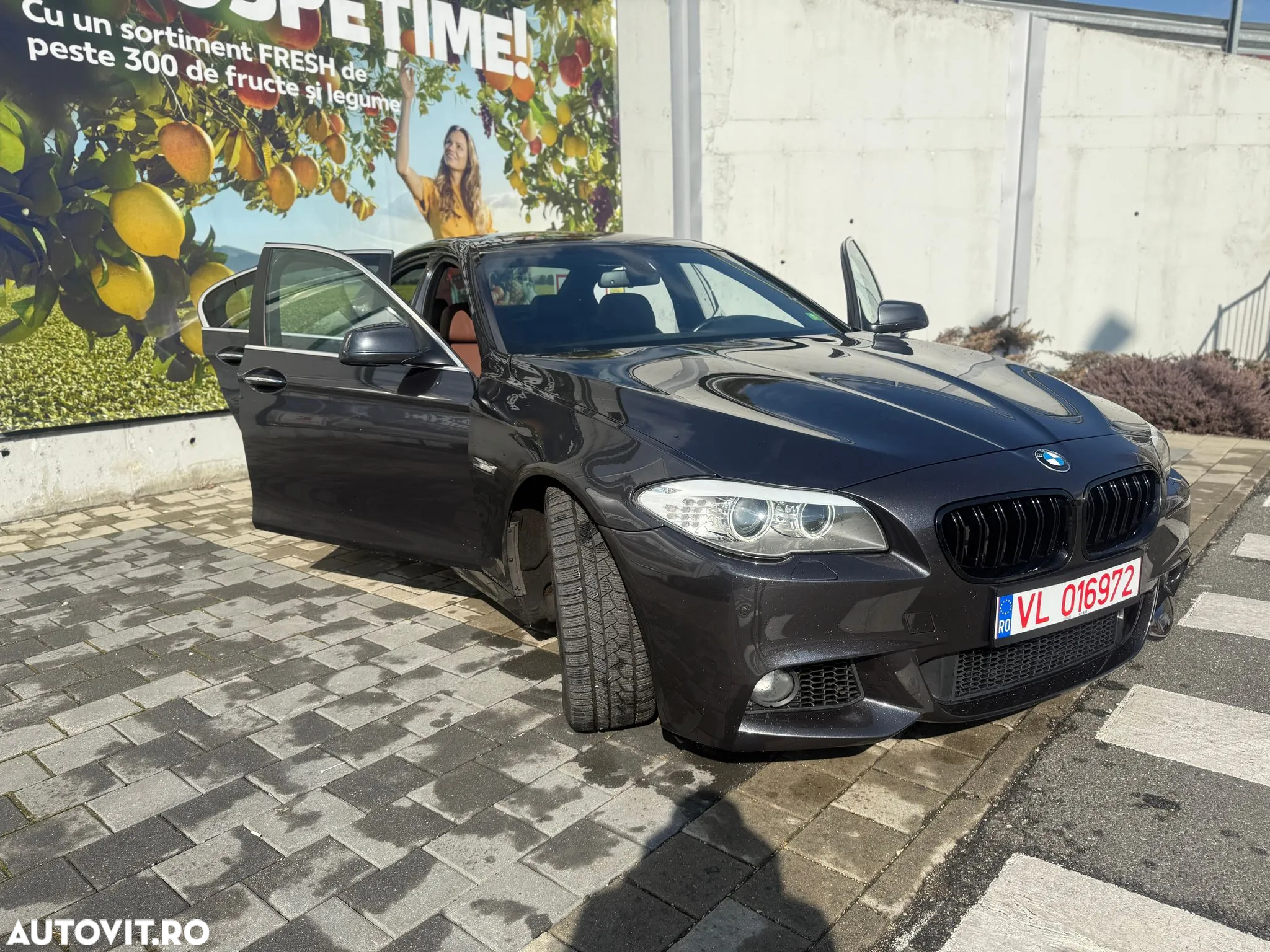 BMW Seria 5 525d Aut. - 8