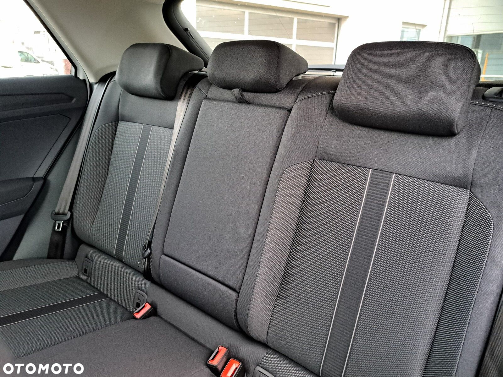 Volkswagen T-Roc 1.5 TSI Life Plus DSG - 33