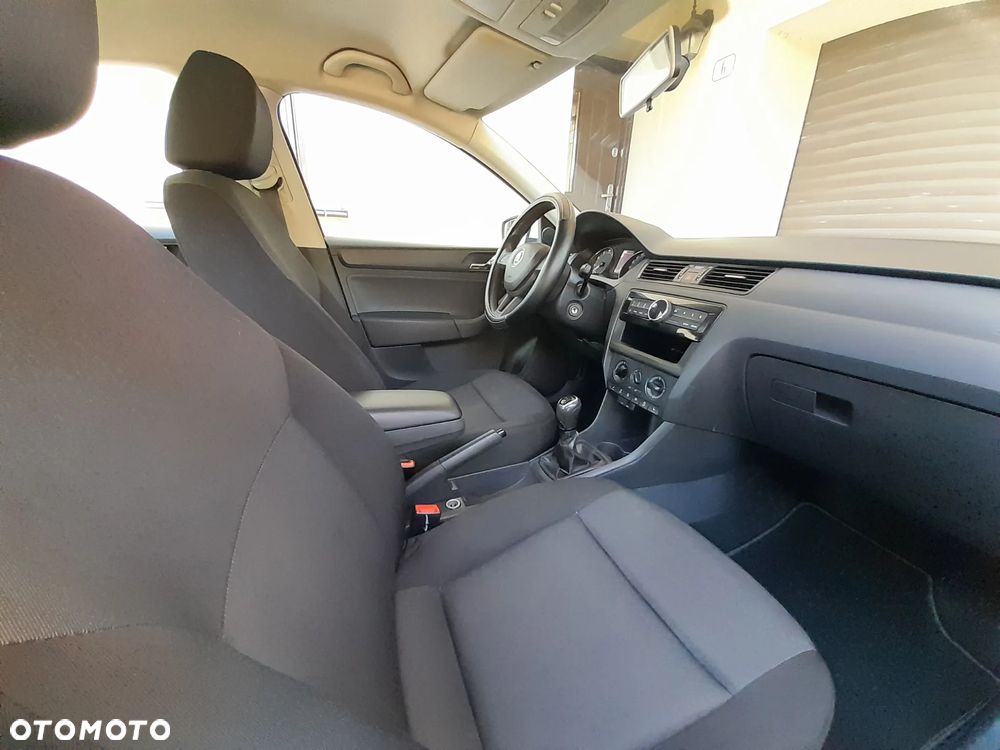 Skoda RAPID 1.2 TSI Active - 13