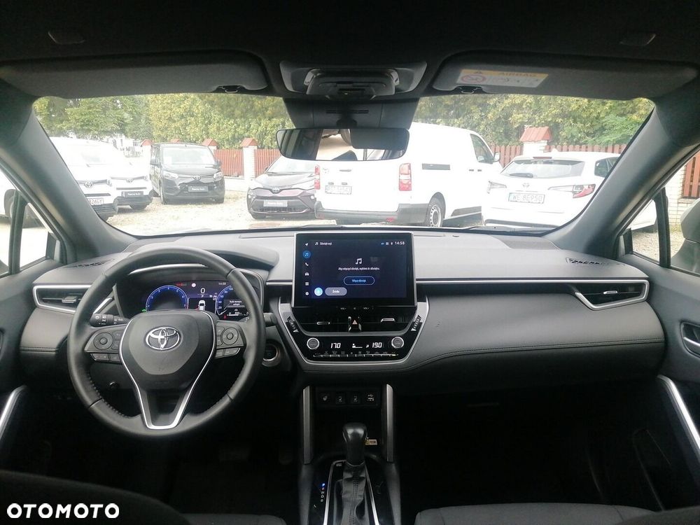 Toyota Corolla Cross - 15
