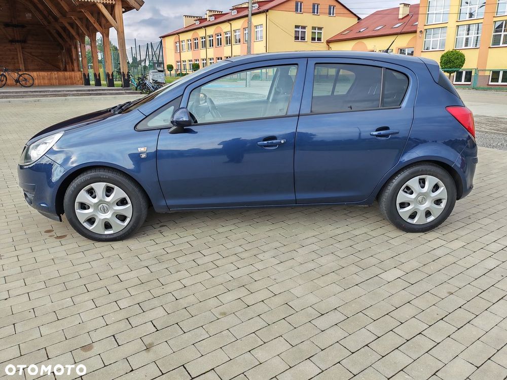 Opel Corsa - 8