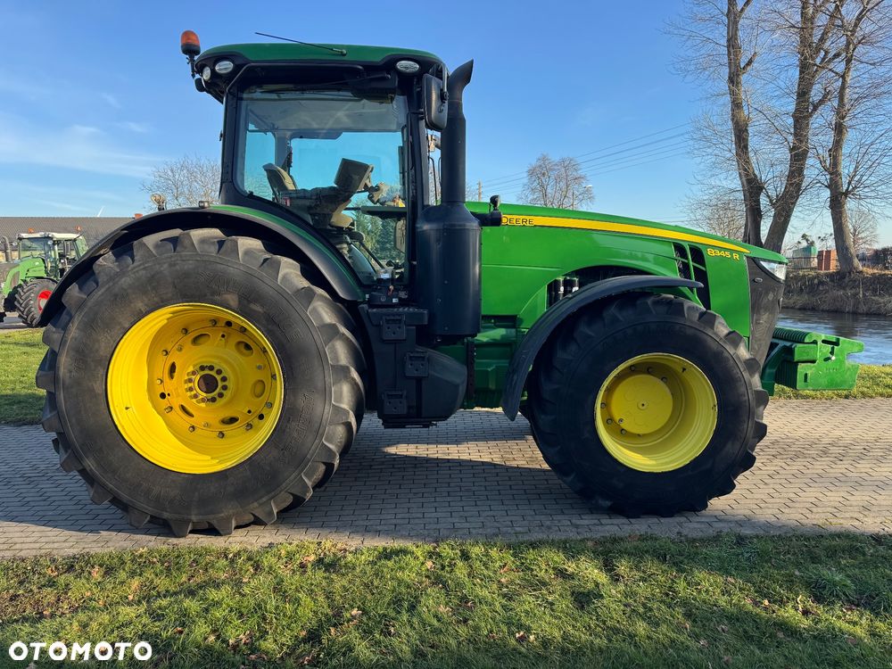 John Deere 8345R - 5