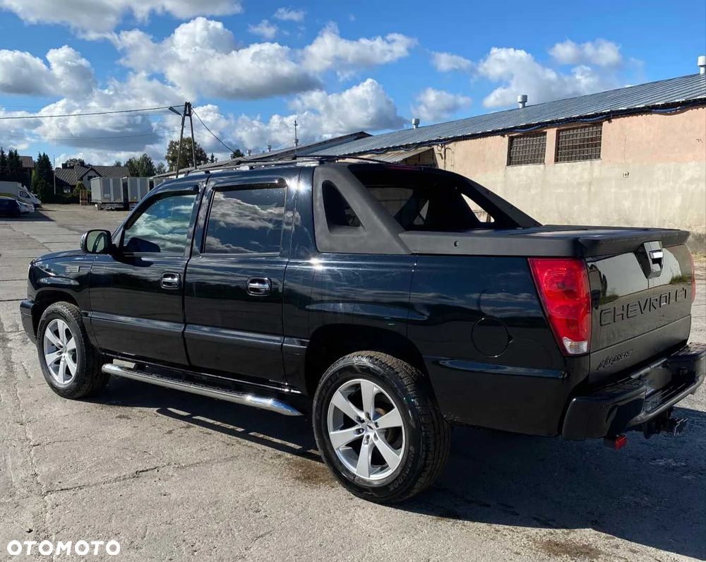 Chevrolet Avalanche - 3
