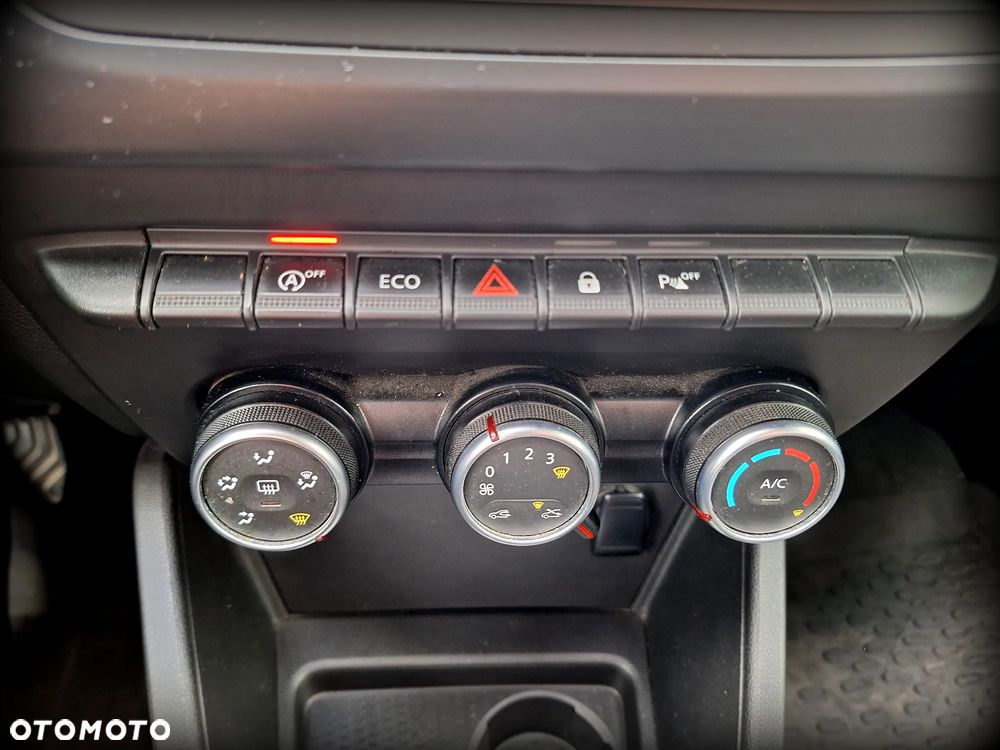 Dacia Duster 1.6 SCe Ambiance S&S - 15